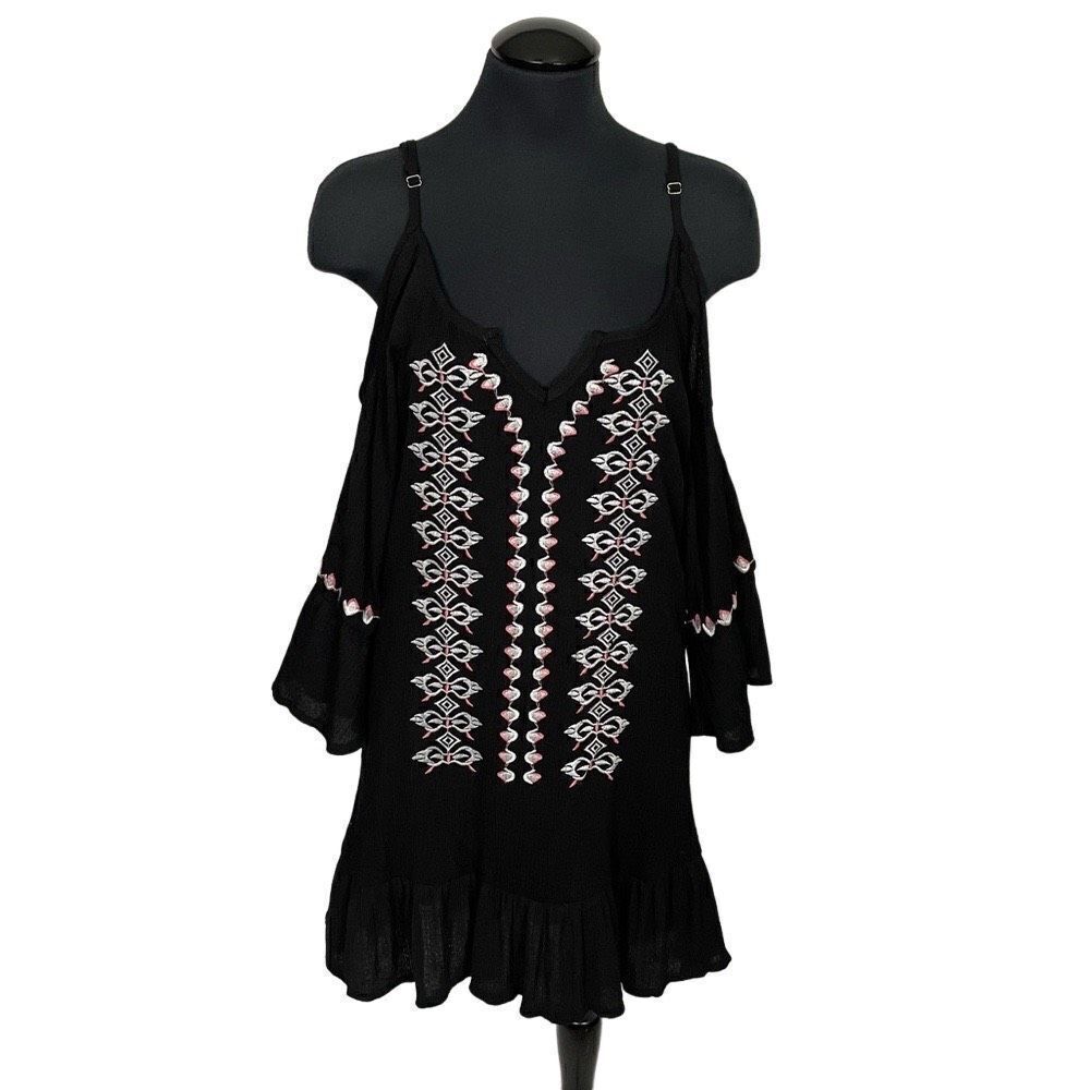 Exist Cold Shoulder‎ Embroidered Blouse - Women’s L